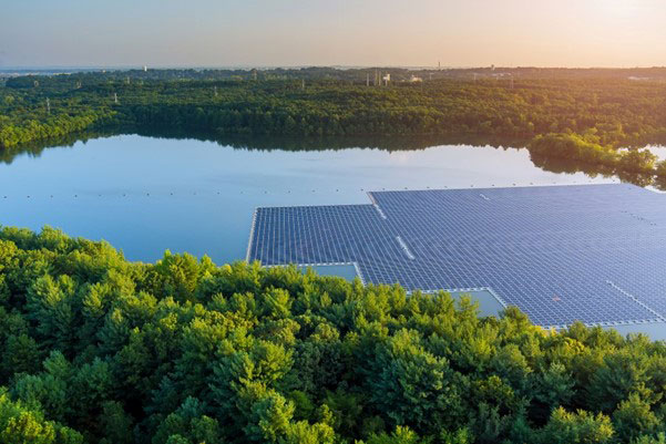 Floating solar panels play increasing role in renewables mix