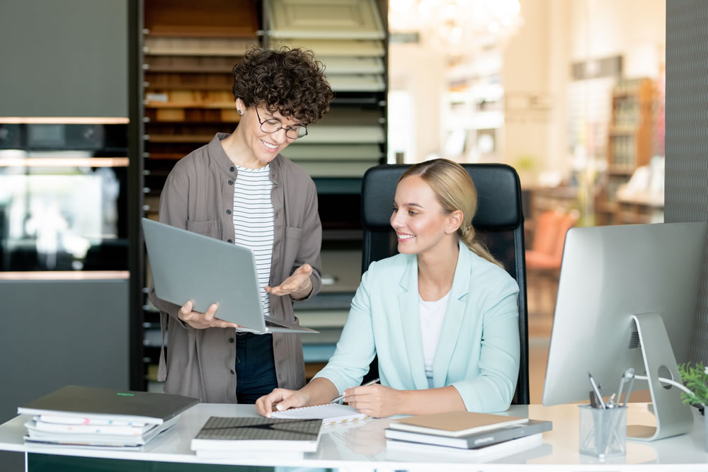 Lock in your customers' security with a free upgrade from Windows 10 to