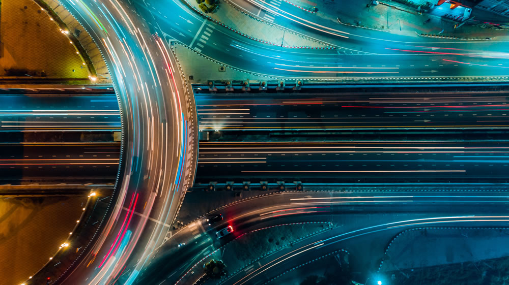Smart traffic management systems could save 205 million metric tons of CO2 by 2027