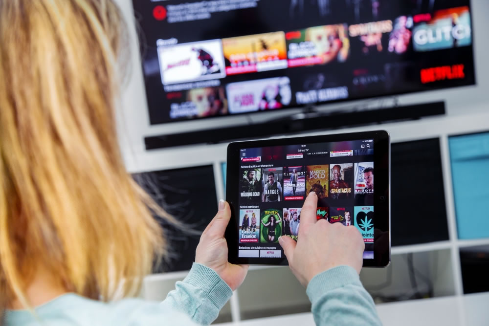 Streaming subscriptions boom as young people turn away from traditional TV