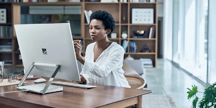 Microsoft 365 + Copilot: AI That Works Where Users Do